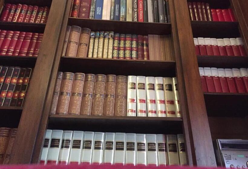 ベッドアンドブレックファースト Palazzo Laguardia