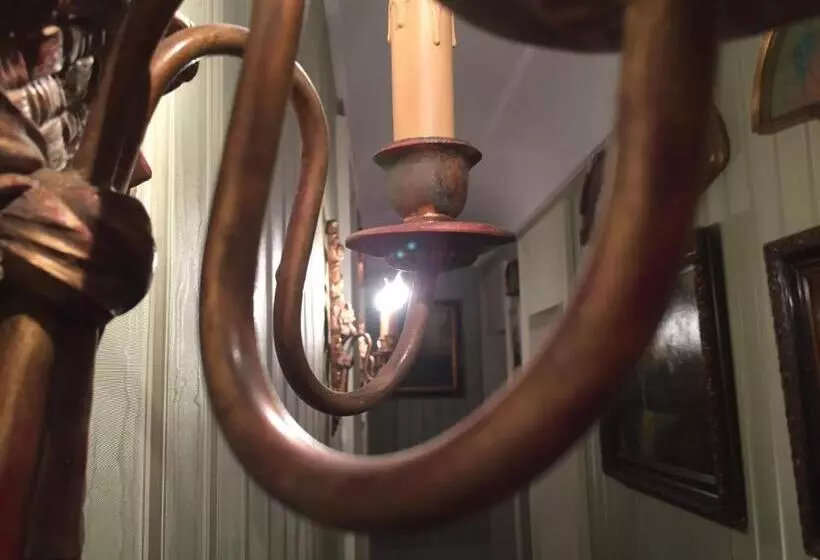 ベッドアンドブレックファースト Palazzo Laguardia