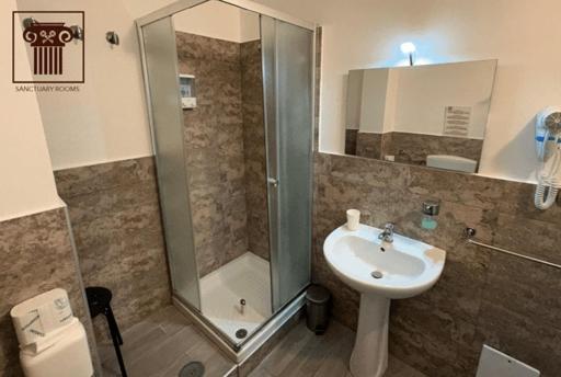 צימר Sanctuary Rooms