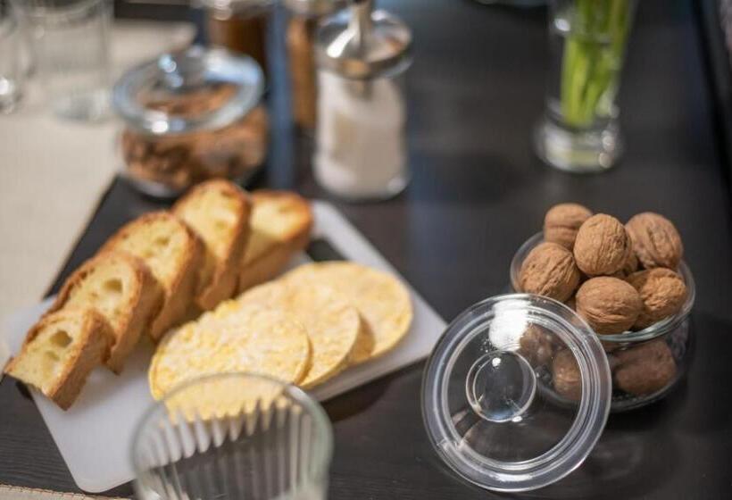 مبيت وإفطار Tra Cielo E Terra