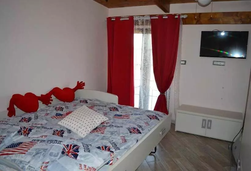 Aamiaismajoitus (B&B) Villa Carmen