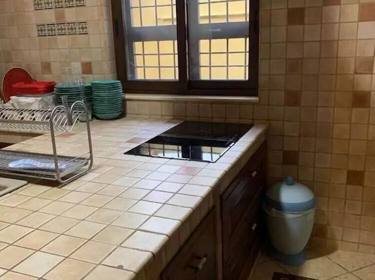 Aamiaismajoitus (B&B) Villa Carmen