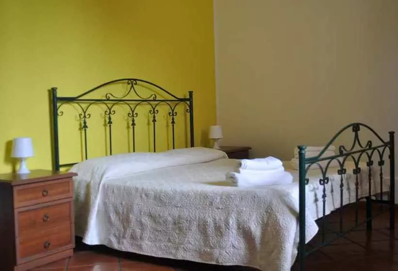 تختخواب و صبحانه Villa Lidia
