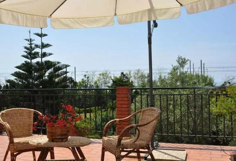 تختخواب و صبحانه Villa Lidia