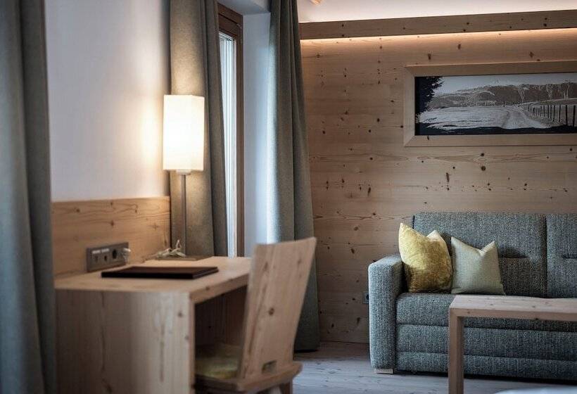 Dolomites Nature Hotel Vigilerhof