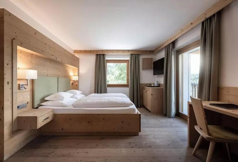 Dolomites Nature Hotel Vigilerhof