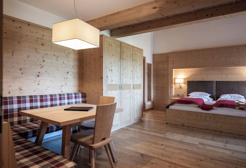 Dolomites Nature Hotel Vigilerhof