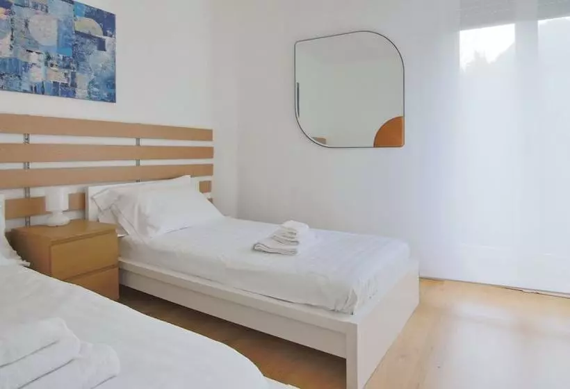 ホテル Italianway  Pizzo Gordona 40