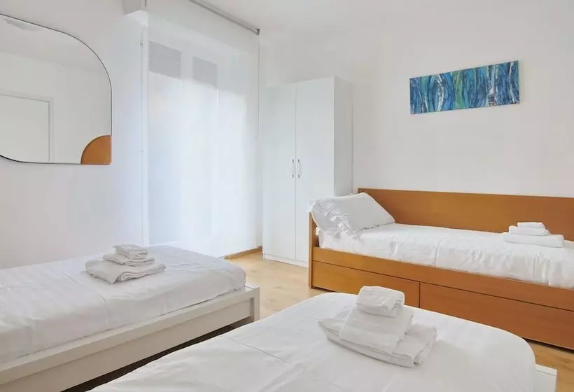 ホテル Italianway  Pizzo Gordona 40