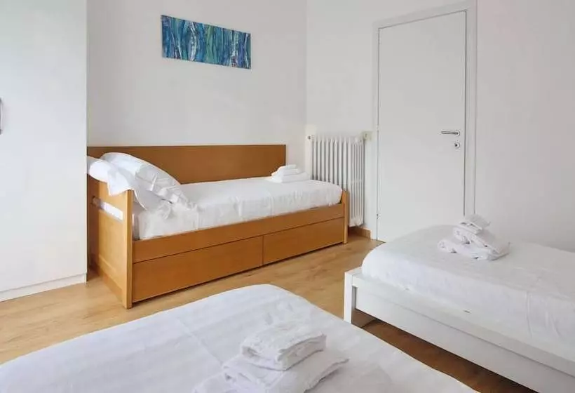 ホテル Italianway  Pizzo Gordona 40