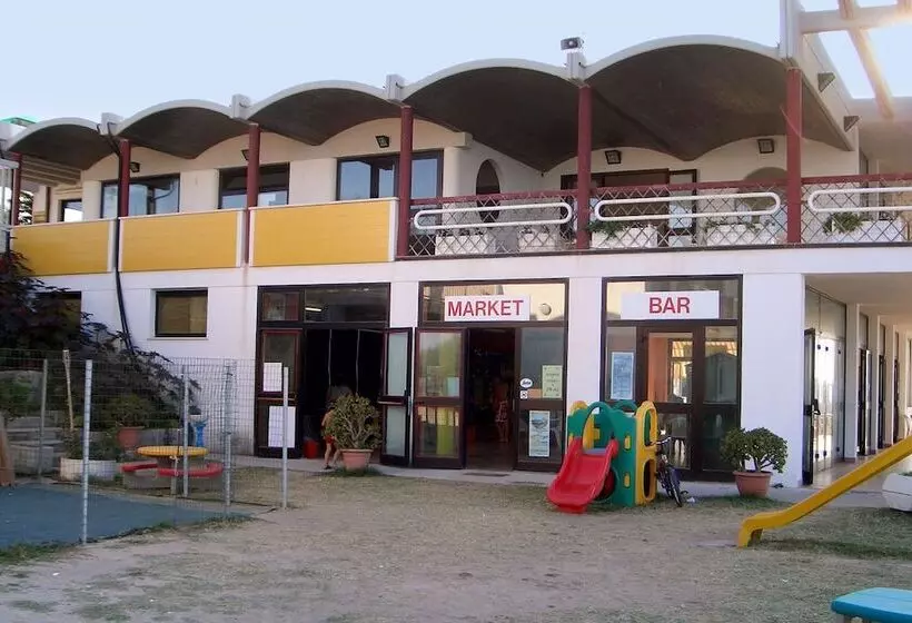 Hotelli Villaggio Azzurra