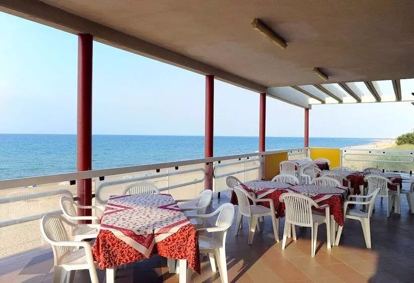 Hotelli Villaggio Azzurra