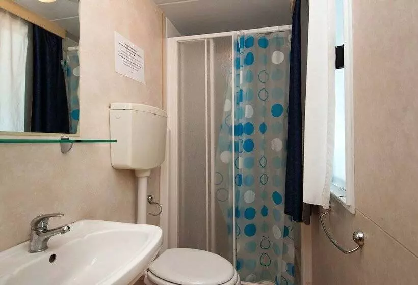 Hotelli Villaggio Azzurra
