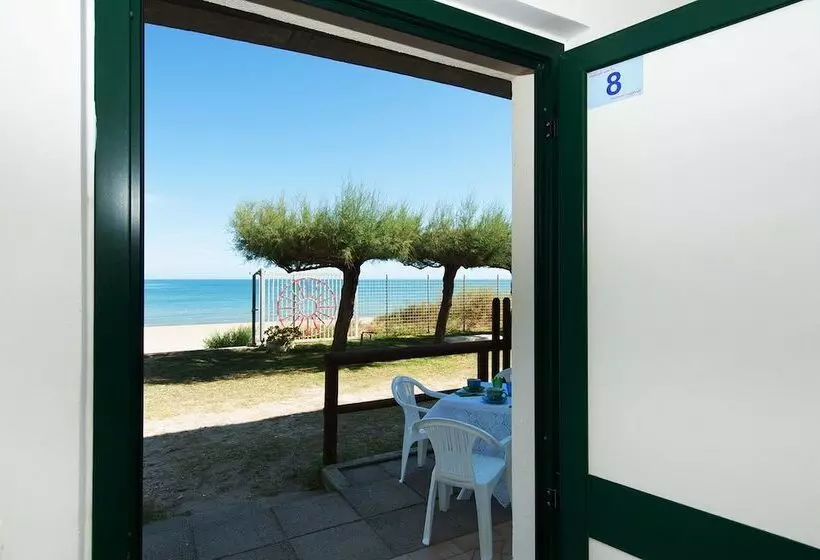Hotelli Villaggio Azzurra