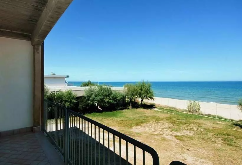 Hotelli Villaggio Azzurra