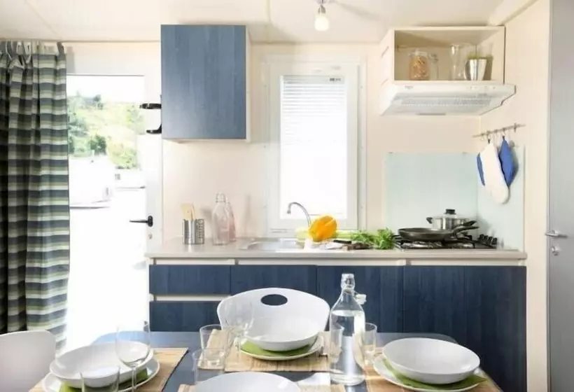 Hotelli Villaggio Camping Maratea