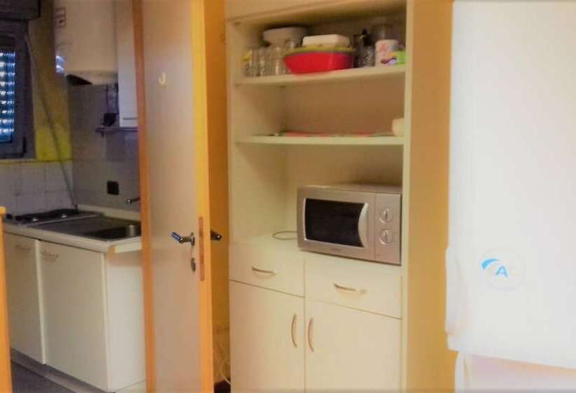 膳宿费 Affittacamere Rossi 10