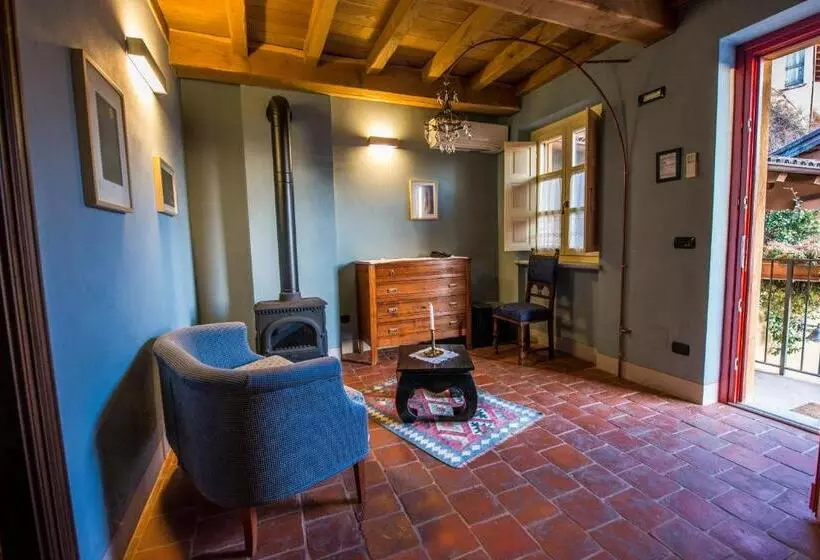 호텔 Albergo Ristorante Garibaldi