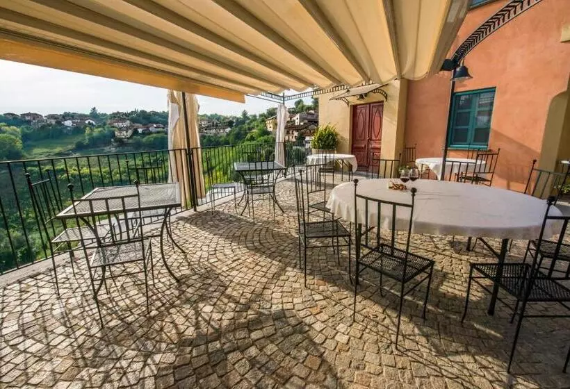 호텔 Albergo Ristorante Garibaldi