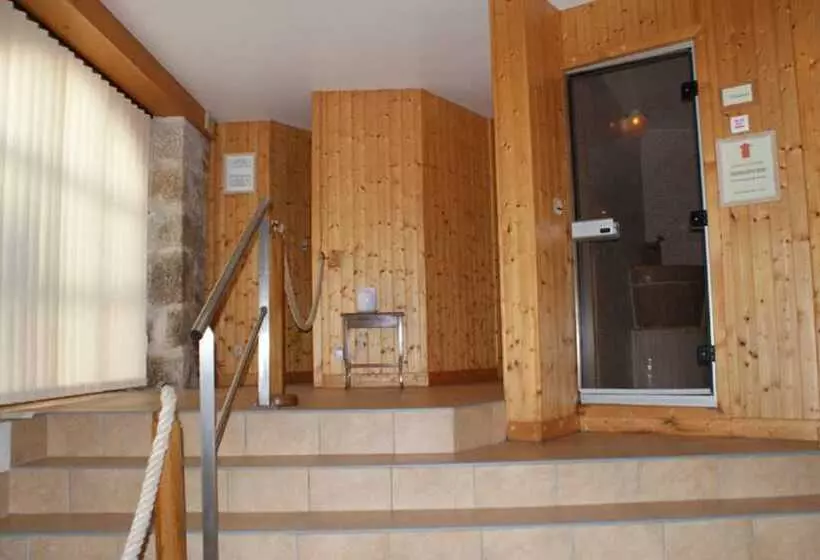 Отель Auberge La Tomette, The Originals Relais