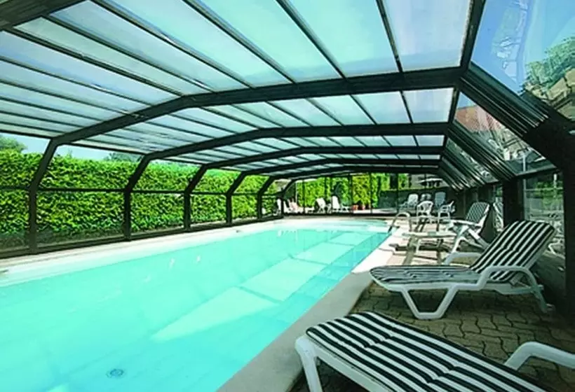 Отель Auberge La Tomette, The Originals Relais