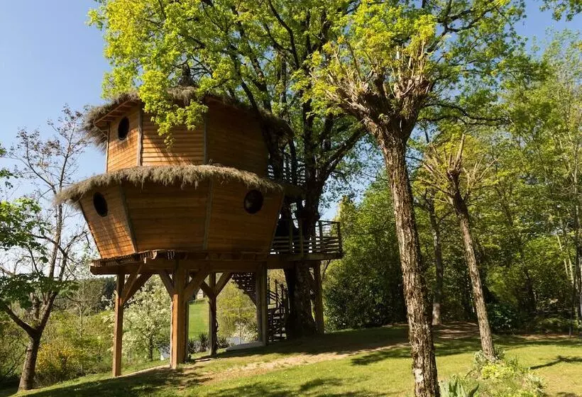 Отель Auberge La Tomette, The Originals Relais