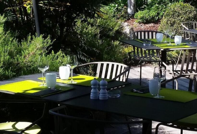 ホテル Logis Golfe