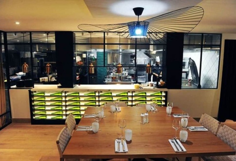 ホテル Logis Golfe