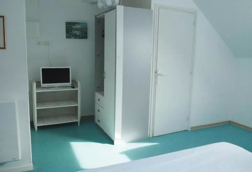 Отель Hôtel Le Vivier Wissant   Centre Village   Côte D Opale   Baie De Wissant   2caps