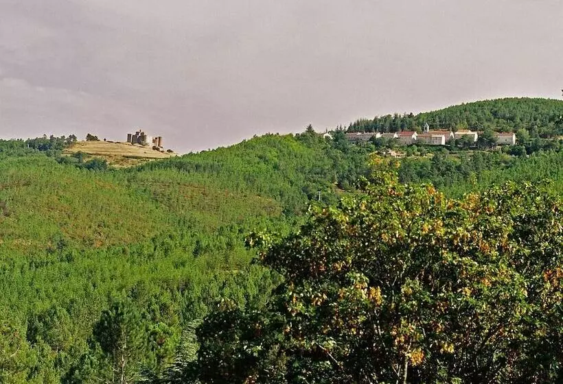 Отель Château Lou Cante Perdrix