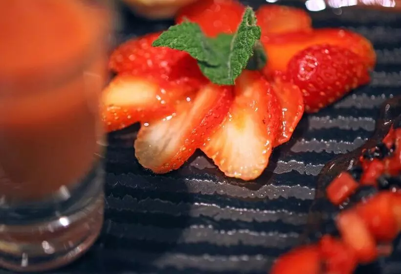 Отель Château Lou Cante Perdrix