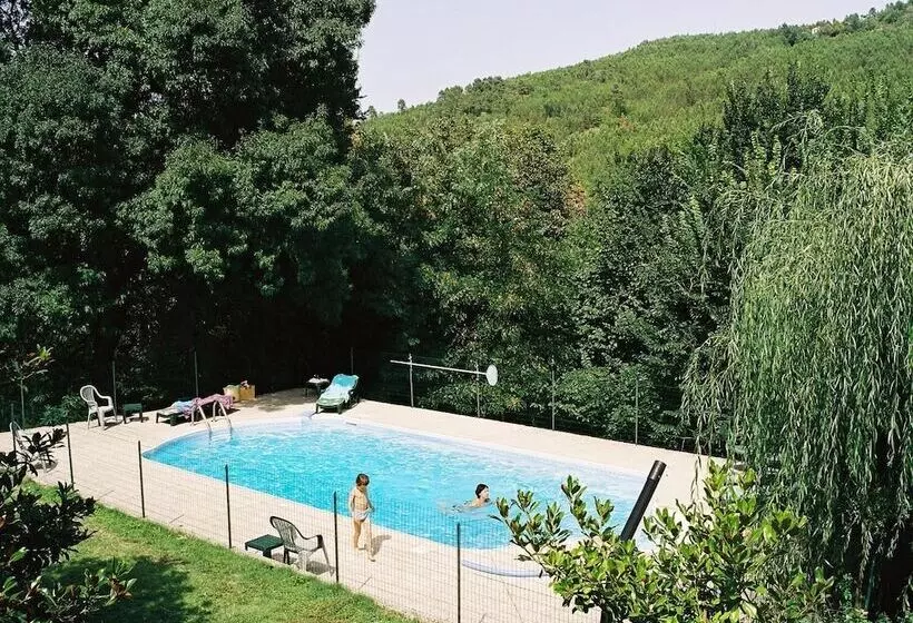 Отель Château Lou Cante Perdrix