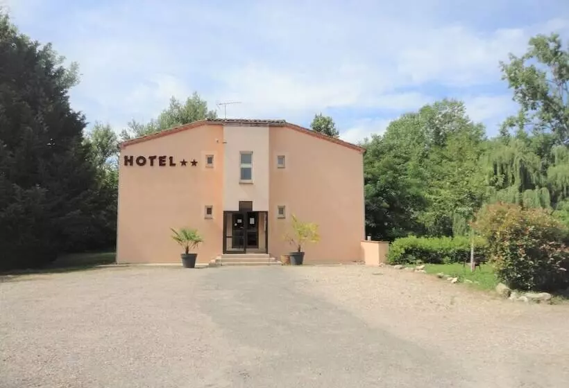 Отель La Bonne Auberge