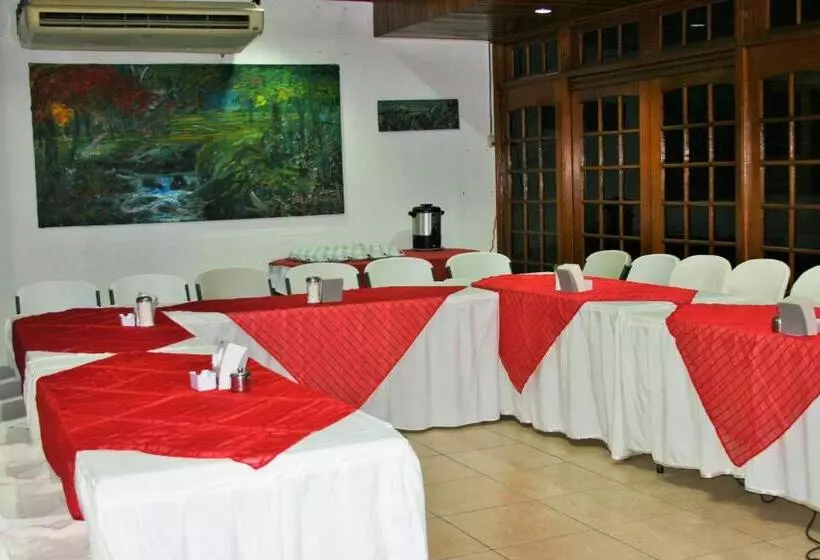 هتل La Posada Del Arcangel