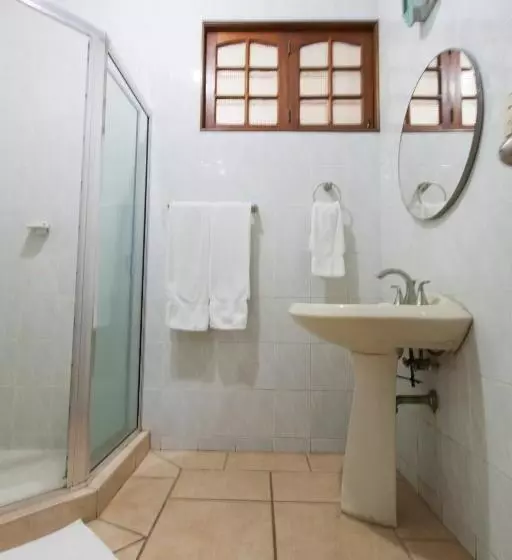 هتل La Posada Del Arcangel