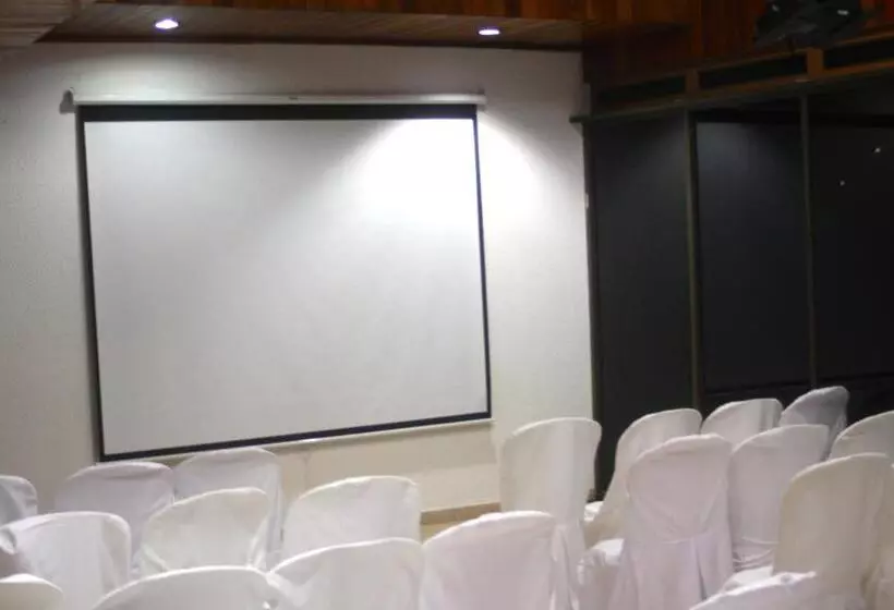 هتل La Posada Del Arcangel