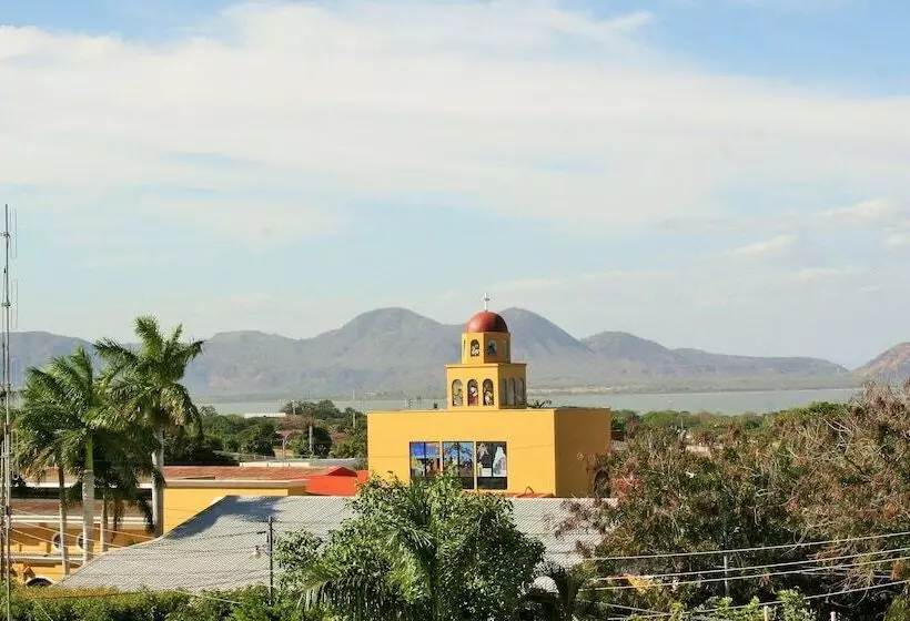 هتل La Posada Del Arcangel