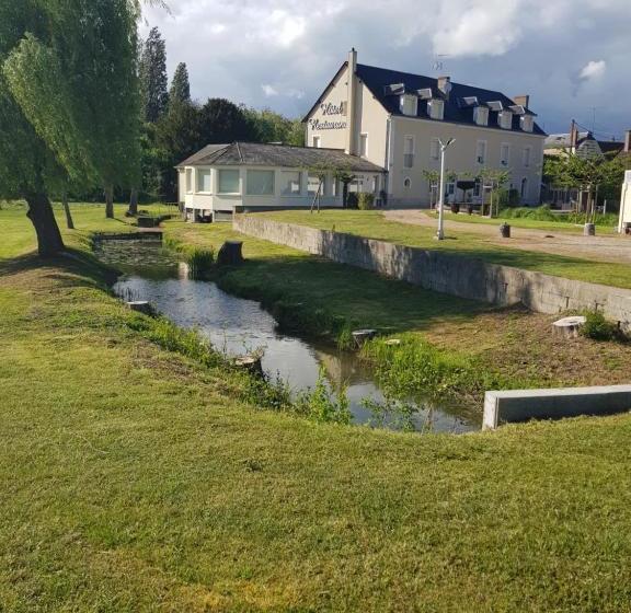 호텔 Hôtel Restaurant Le Moulin De La Renne Adults Only Proche Zoo De Beauval