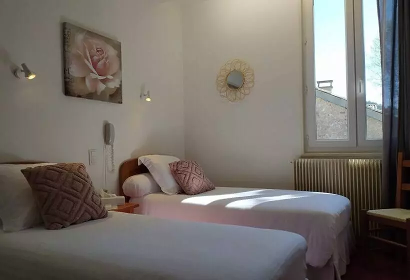 Отель Les Marronniers