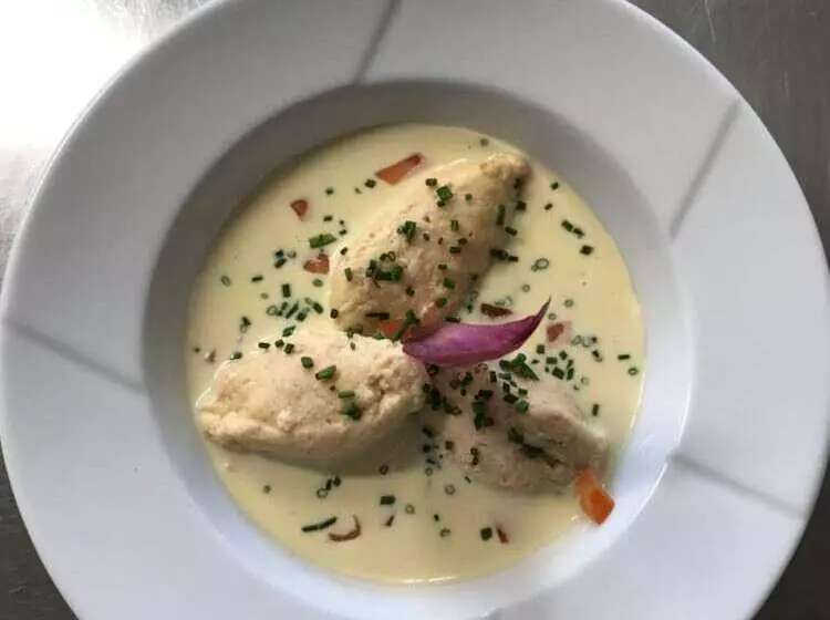 ホテル Logis Auberge De La Poirie