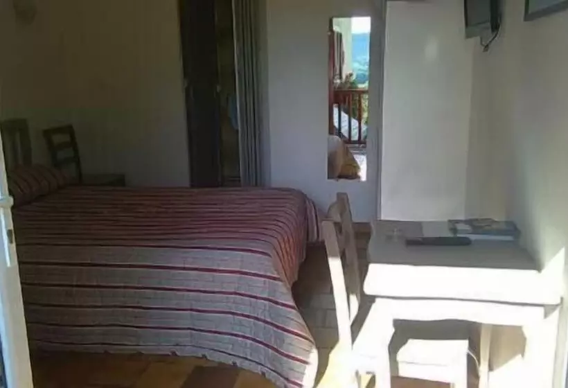 酒店 Logis L'auberge Basque