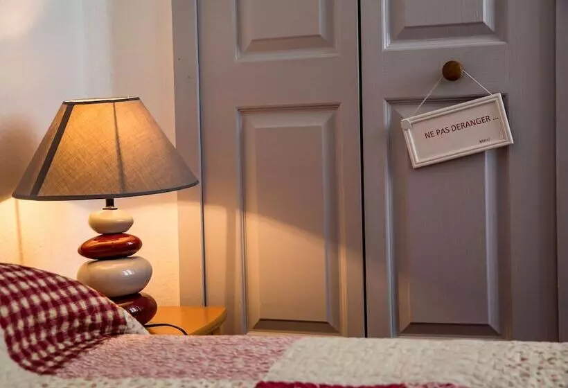 酒店 Logis L'auberge Basque