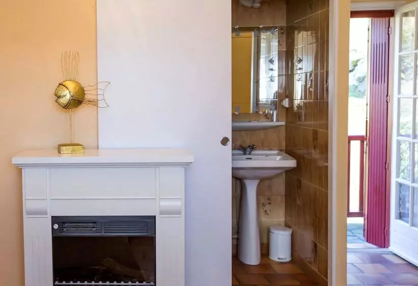 酒店 Logis L'auberge Basque