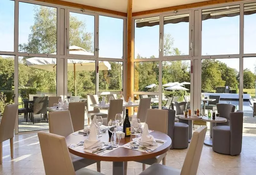 호텔 Logis Hôtel Val De Vienne