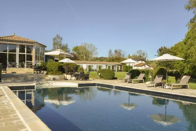 호텔 Logis Hôtel Val De Vienne