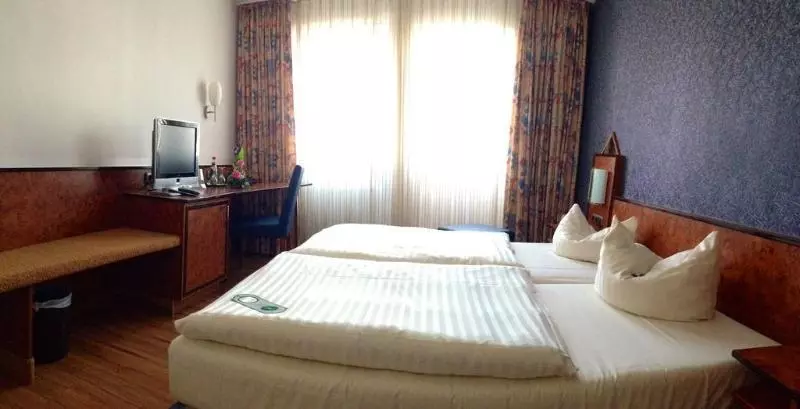 Отель Miramar Am Römer