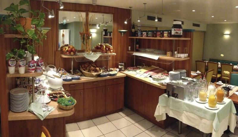 فندق Miramar Am Römer