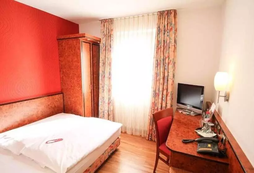 Отель Miramar Am Römer