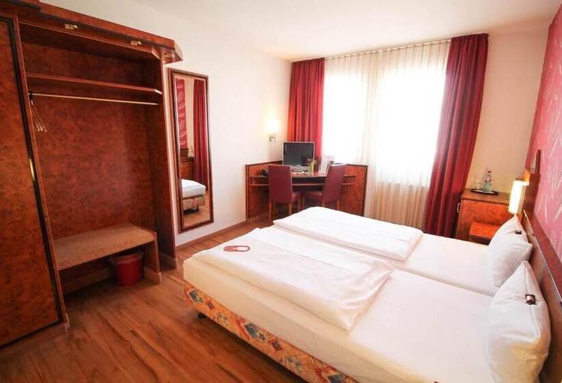 فندق Miramar Am Römer