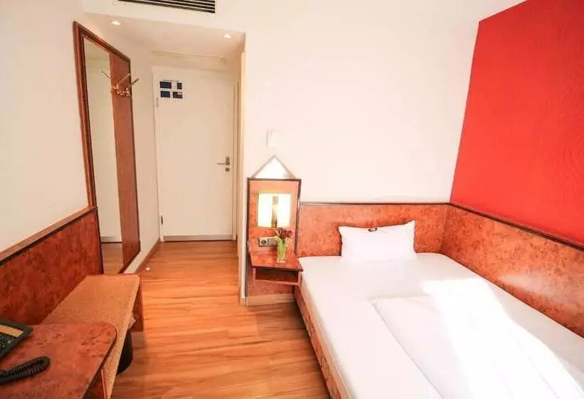 Отель Miramar Am Römer